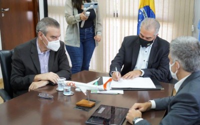 Lançamento de Rota Aérea. 