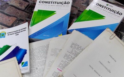ALEMS celebra 32 anos da Constituição de Mato Grosso do Sul.