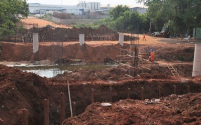 Novo acesso ao Polo Empresarial Oeste.