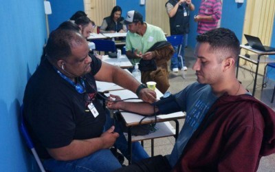 TODOS EM AÇÃO CHEGA COM MELHORIAS PARA MORADORES DE ANHANDUÍ.