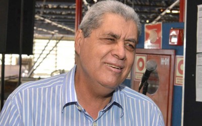 Aberta temporada de políticos indo 