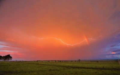 Mesmo com probabilidade de chuvas, sábado mantém temperaturas elevadas em MS.