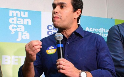 TCE divulga lista que pode deixar Beto Pereira inelegível.