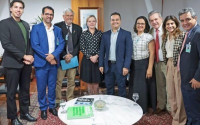 Fábio Trad se filia ao partido do PT.