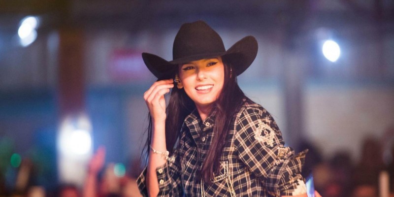 Cantora de Mato Grosso Do Sul diz que assustou com fama repentina