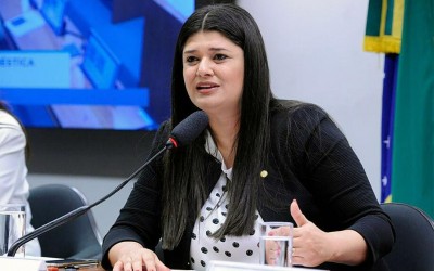Rose solicita substituição na Sudeco e agora a pré-candidatura é irreversível.