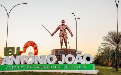 Liminar suspende licitação milionária para a compra de combustíveis em Antônio João.