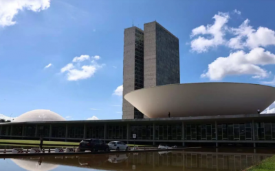 Fim da fiança para crimes relacionados à pedofilia é aprovado na CCJ do Senado.