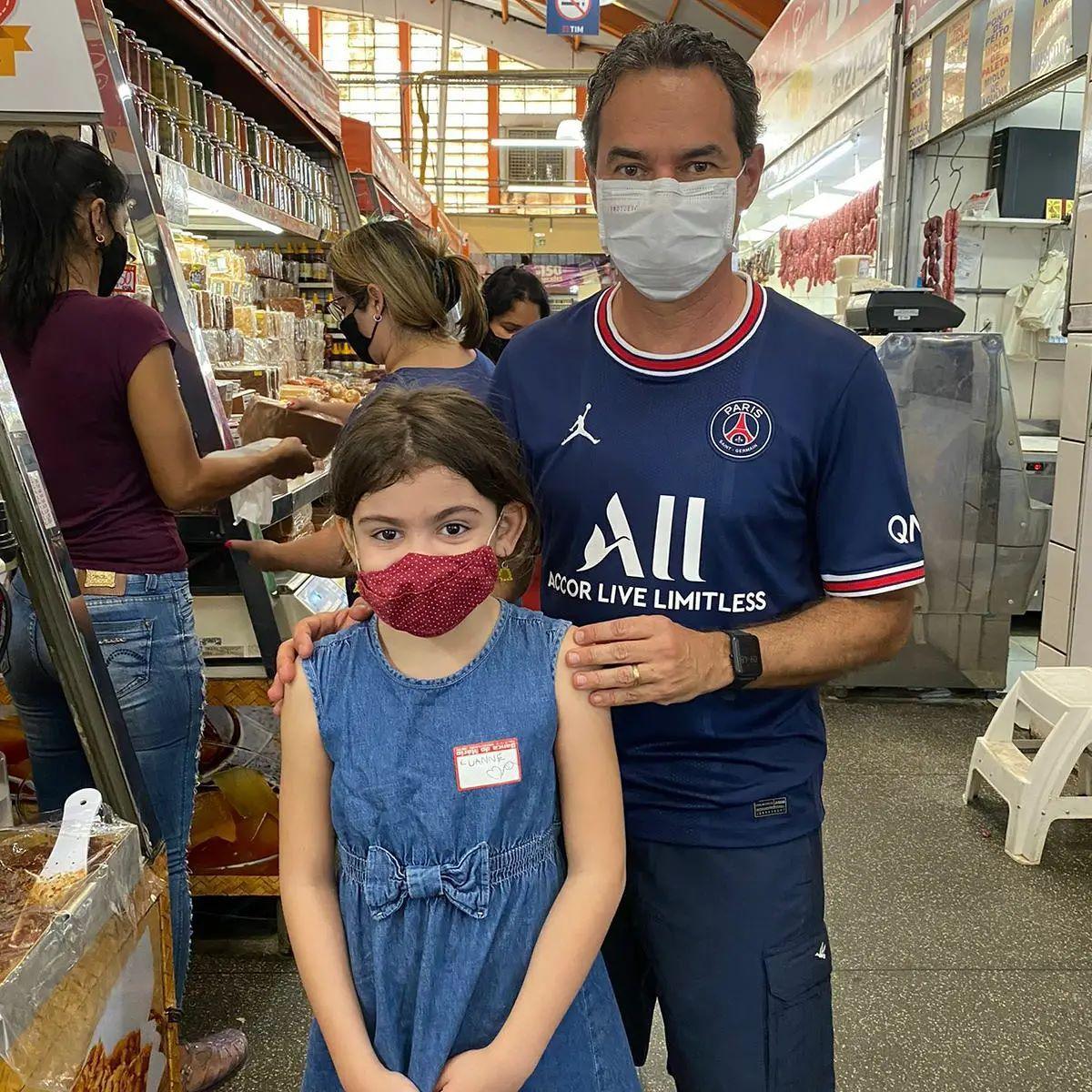 Neste domingo  o Prefeito Marcos Trad foi  visitar amigos nas Moreninhas, Mercadão, na Liga Terrão.