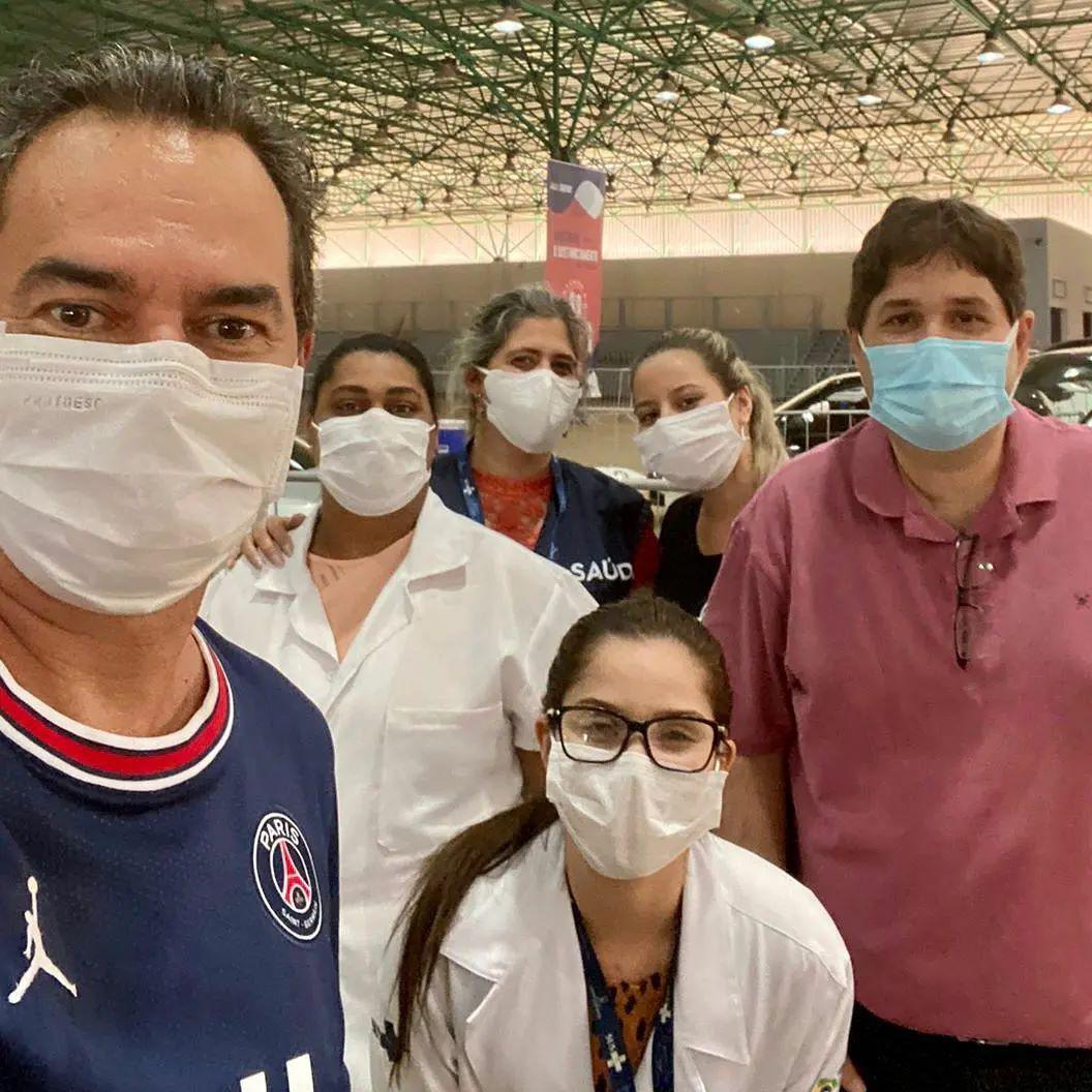 Neste domingo  Prefeito Marcos Trad foi  visitar amigos nas Moreninhas, Mercadão, na Liga Terrão.