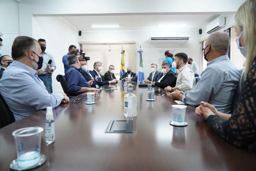 Presidente participa de lançamento de rota aérea inédita entre Bonito e São Paulo.