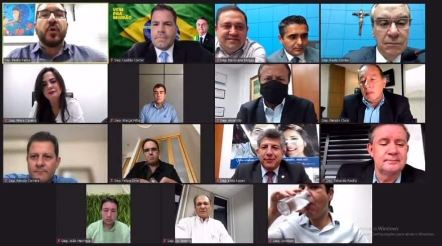Aprovado projeto de lei que proíbe a utilização da linguagem neutra em escolas e concursos de MS. Aprovado projeto de lei que proíbe a utilização da linguagem neutra em escolas e concursos de MS.
