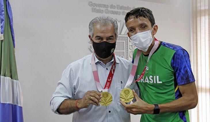 Governador recebe medalhista. Governador recebe medalhista.