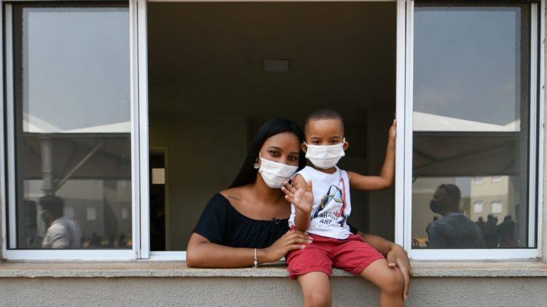 Com entrega  do sírio libanês, Prefeitura realiza sonho da moradia de 256 famílias de Campo Grande.