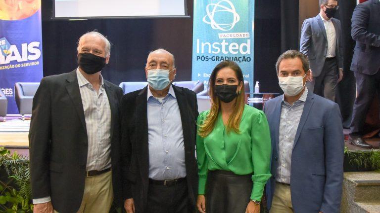 Prefeitura Municipal de  Campo Grande. Qualificação ao servidor por meio da Faculdade INSTED-   02/09/2021-Redação.