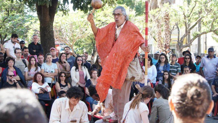 Projetos Culturais e de fomento ao Teatro.