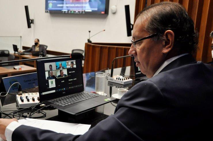 CCJR acata projeto que presta homenagem ao deputado Ary Rigo. CCJR acata projeto que presta homenagem ao deputado Ary Rigo.