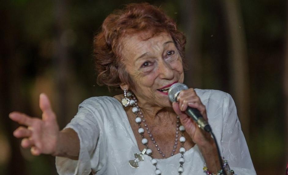 Delinha faz show em comemoração aos 44 anos de Mato Grosso do Sul Delinha faz show em comemoração aos 44 anos de Mato Grosso do Sul
