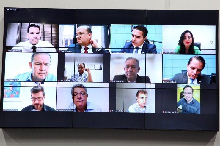 Ordem do Dia: PL garante à gestante direito a anestesia no parto normal. Ordem do Dia: PL garante à gestante direito a anestesia no parto normal.