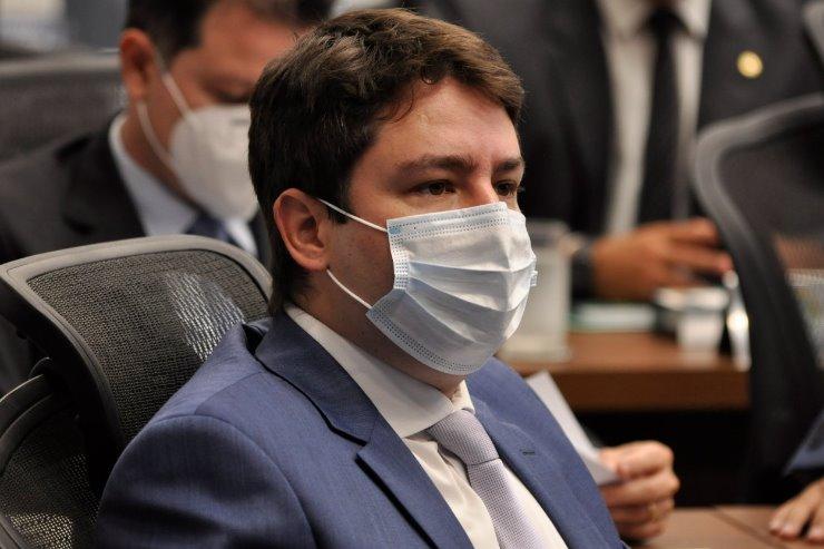 Proposta prevê perdão de dívidas de IPVA a veículos de bares, hotéis e restaurantes. Proposta prevê perdão de dívidas de IPVA a veículos de bares, hotéis e restaurantes.