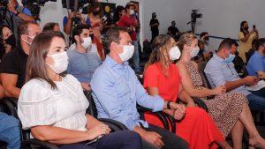 Alem de luzes, Campo Grande terá intervenções natalinas a céu aberto e show de mundo bita e patrulha canina.