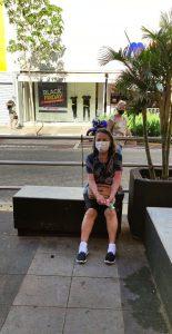 Requalificação da Rua 14 de julho completa dois anos e, de presente, via ganha iluminação especial de natal.