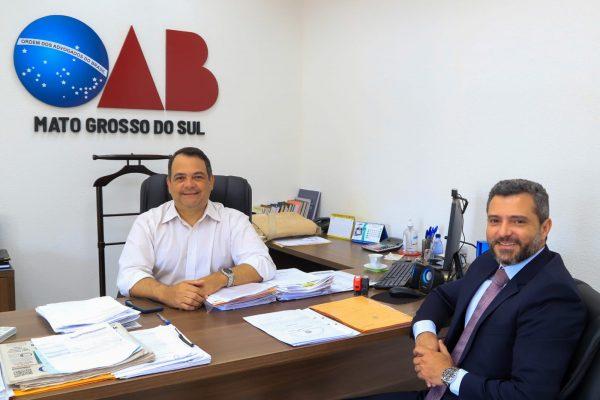 Diretor-Tesoureiro Marco Rocha recebe Fábio Nogueira para tratar da transição. Diretor-Tesoureiro Marco Rocha recebe Fábio Nogueira para tratar da transição.