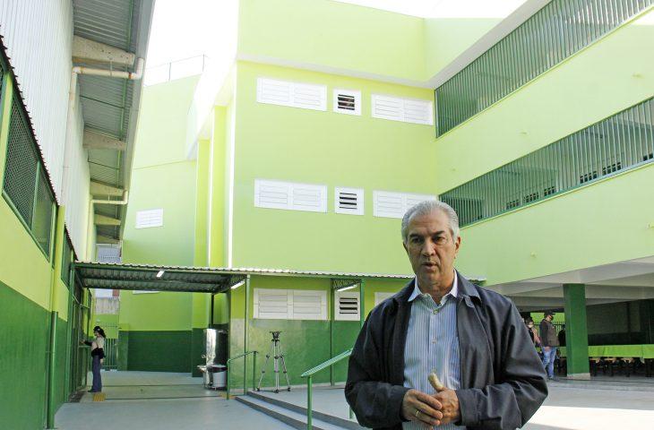 Governador Reinaldo Azambuja do Estado de Mato Grosso do Sul destina mais de R$ 11,5 milhões para reformar escolas. Governador Reinaldo Azambuja do Estado de Mato Grosso do Sul destina mais de R$ 11,5 milhões para reformar escolas.