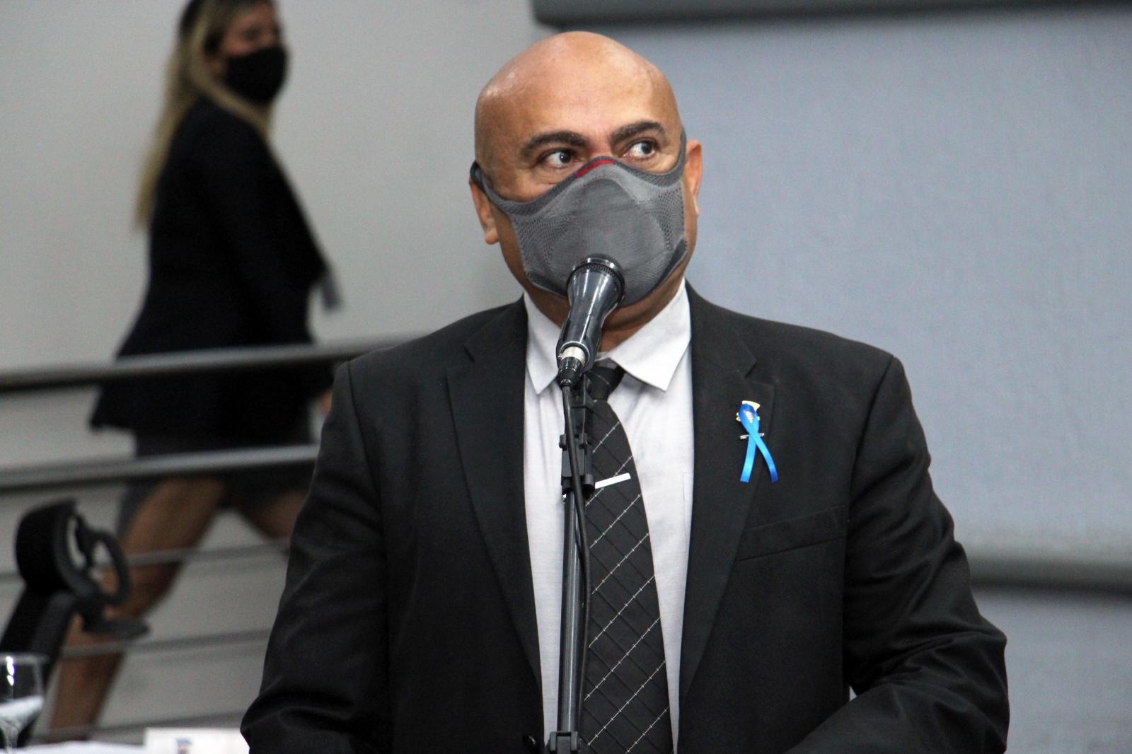 Projeto de Ronilço Guerreiro sobre inclusão do empreendedorismo no currículo da REME é aprovado e segue para sanção do executivo.