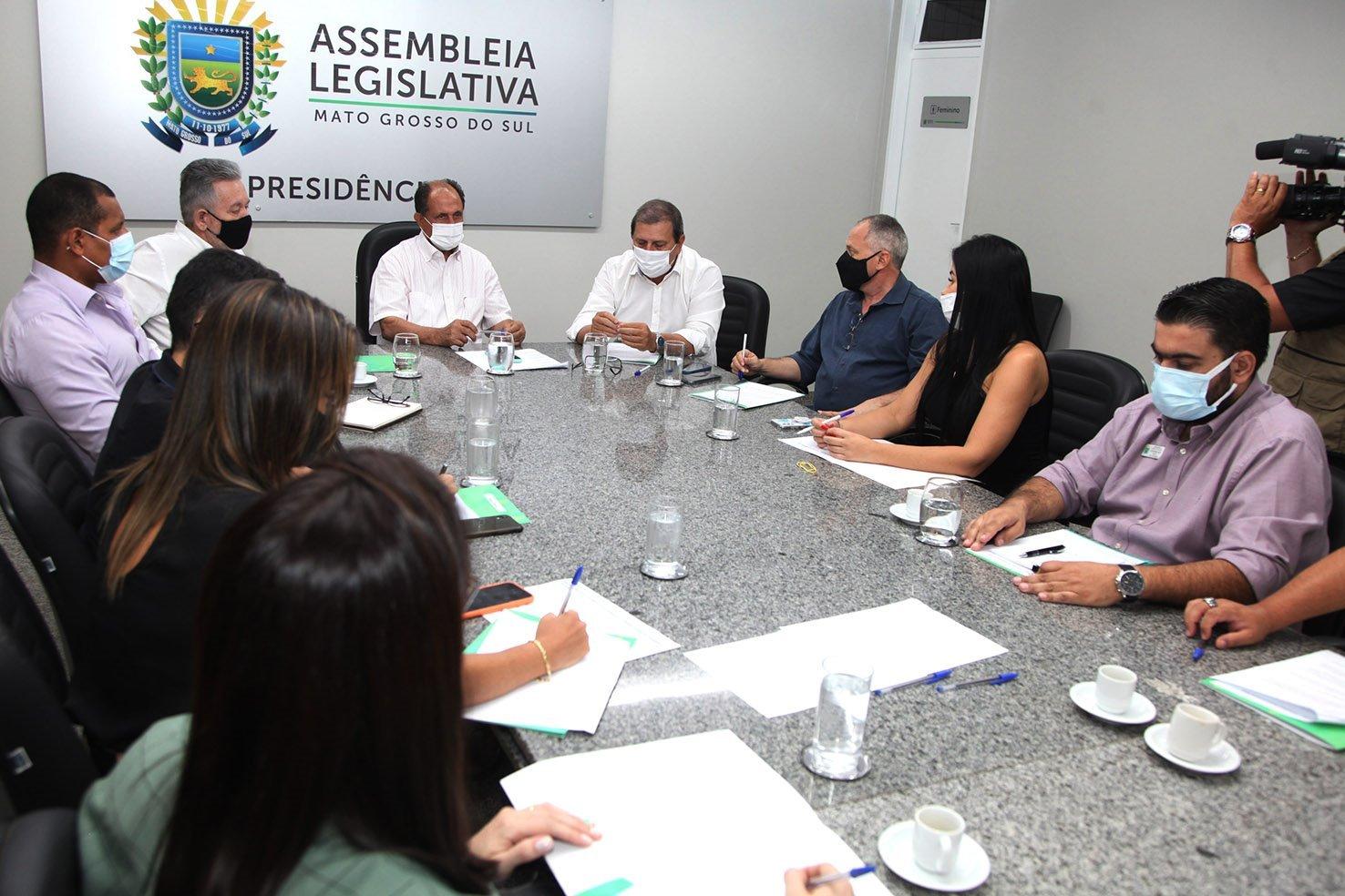 ALEMS e Executivo debatem emendas que podem destinar R$ 36 mi à Saúde de MS.