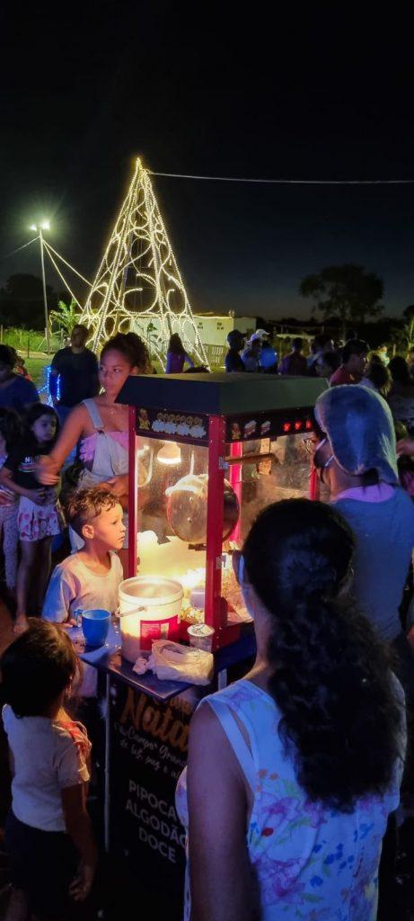 Reviva o Natal nos bairros chega ao Bom Retiro e leva alegria e diversão a moradores.