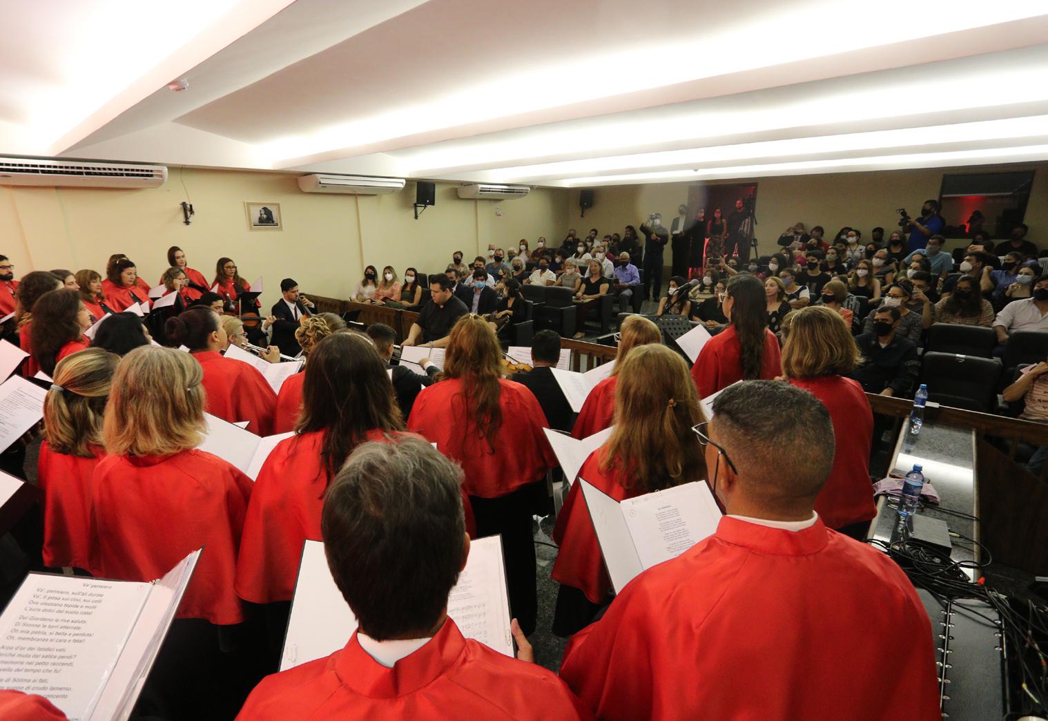 Coral do TJMS e Amigos apresenta Concerto de Natal em Dourados. Coral do TJMS e Amigos apresenta Concerto de Natal em Dourados.