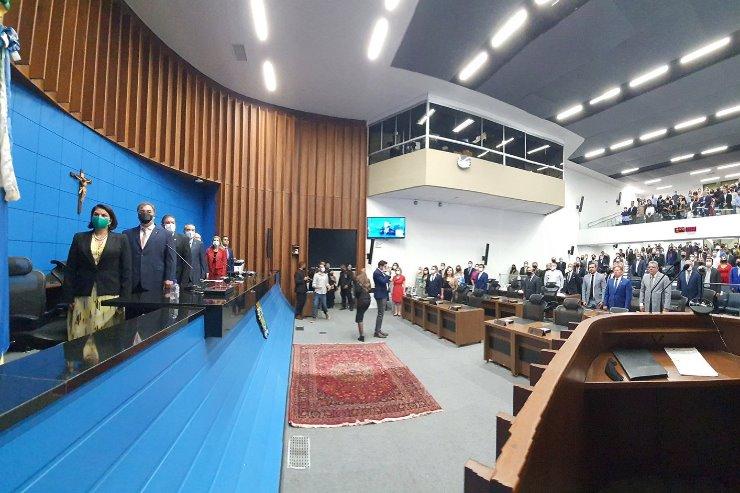 Debates, eventos e homenagens virtuais movimentaram o ano no Legislativo.