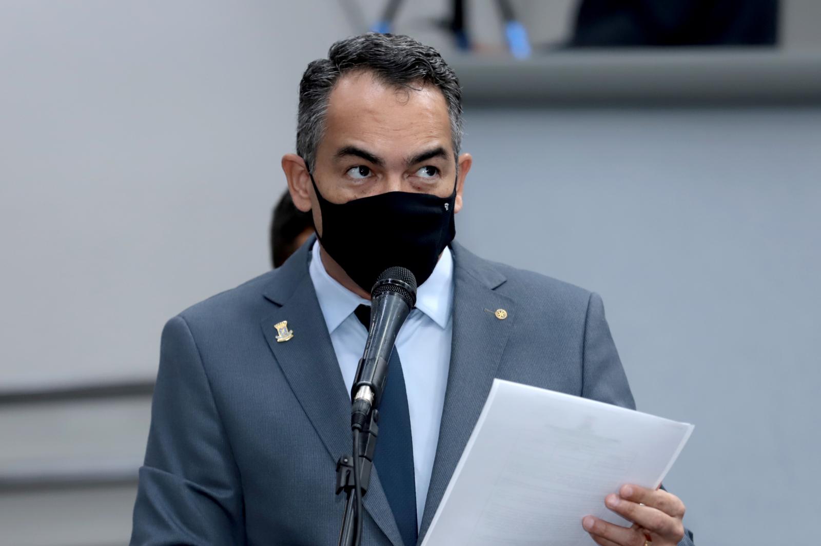 Dr. Sandro vota contra Projeto de lei que exige comprovante de vacinação em eventos realizados em Campo Grande.