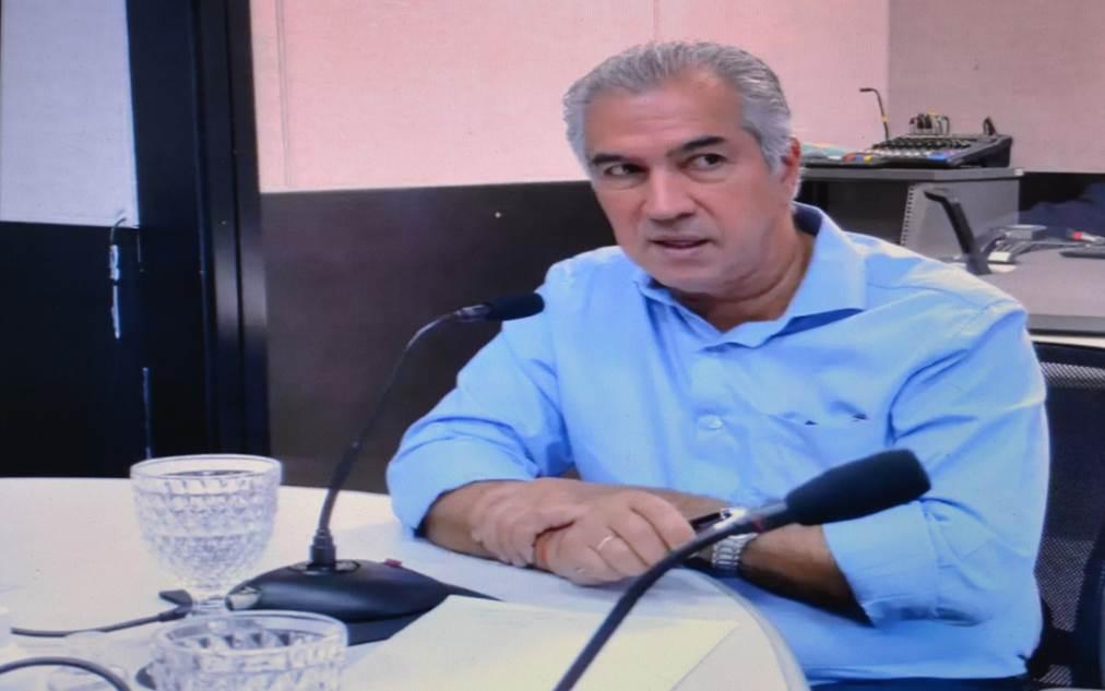"Política a gente faz com quem gosta da gente", diz Reinaldo Azambuja