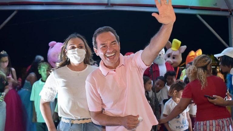 Reviva o Natal nos bairros chega ao Bom Retiro e leva alegria e diversão a moradores.