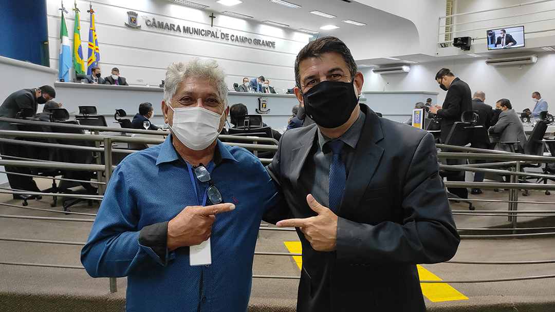 Vereador Beto Avelar faz homenagem aos 13 anos da Rádio FM Interativa MS.