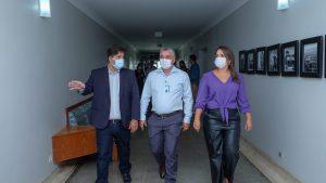 PREFEITURA ABRE MAIS 10 NOVOS LEITOS DE UTI PARA ATENDIMENTO DE PACIENTES COM COVID-19. PREFEITURA ABRE MAIS 10 NOVOS LEITOS DE UTI PARA ATENDIMENTO DE PACIENTES COM COVID-19.