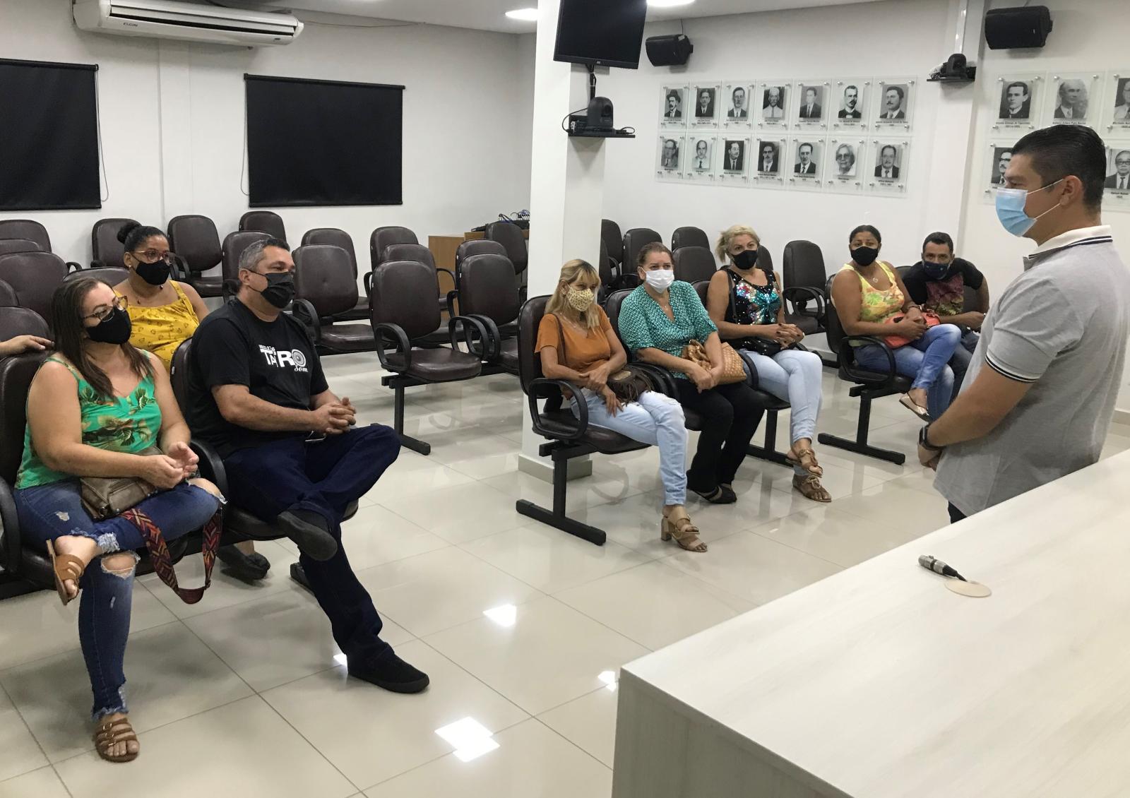 Durante recesso parlamentar, vereador Otávio Trad retoma atendimento à população.