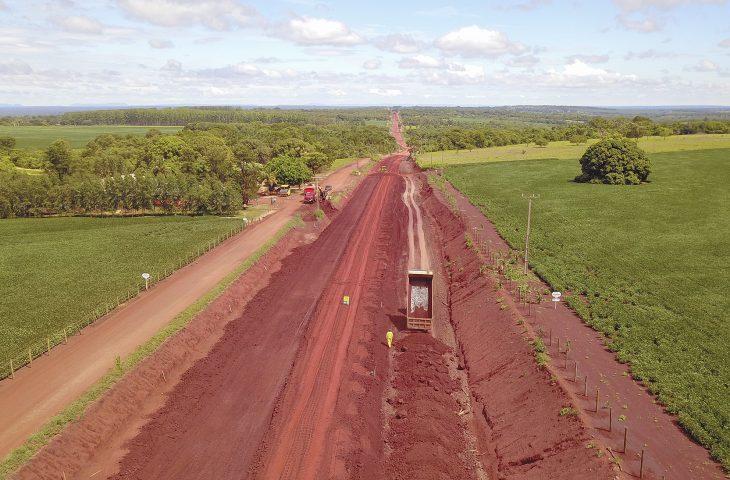 Pavimentação da MS-352 em Terenos. Pavimentação da MS-352 em Terenos.