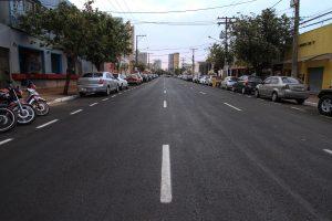 VIAS REQUALIFICADAS DA REGIÃO CENTRAL COMEÇAM A RECEBER SINALIZAÇÃO VERTICAL.