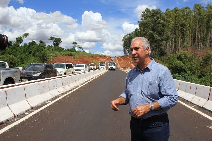 Governador Reinaldo Azambuja, governo presente em todos os Municípios Sul Mato Grossenses.
