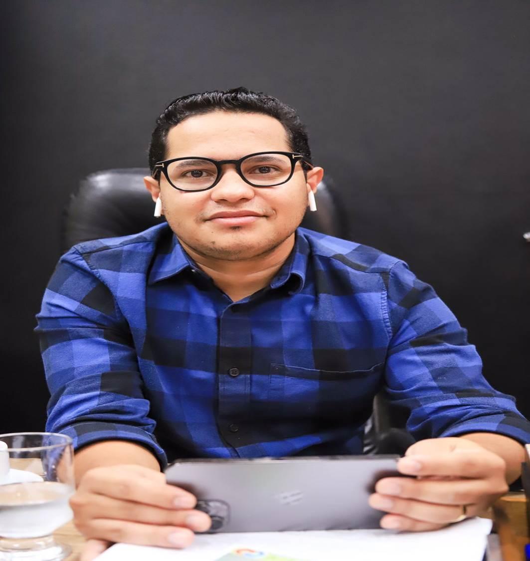 Aprovado projeto do Papy que obriga a prefeitura da Capital a oferecer adesivo sobre autista.