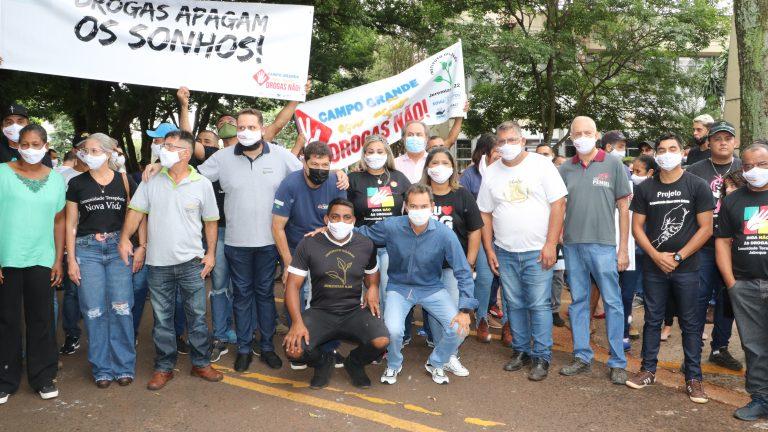 CARREATA PROMOVE CONSCIENTIZAÇÃO CONTRA O USO DE DROGAS.