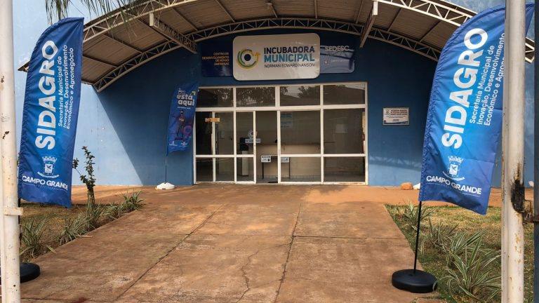 COM FOCO NA ECONOMIA E SUSTENTABILIDADE, SIDAGRO ABRE 15 VAGAS PARA CURSO DE CONFECÇÃO DE BOLSAS DE MALOTE.