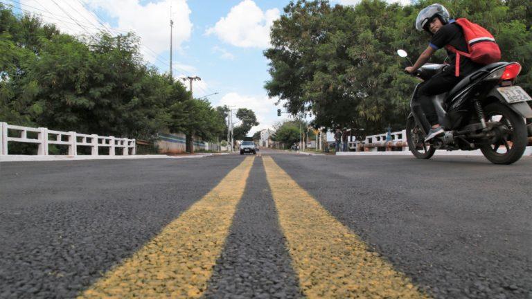 LIBERADO TRÁFEGO EM PONTE QUE É UM DOS ACESSOS AO SANTA EMÍLIA E SÃO CONRADO.