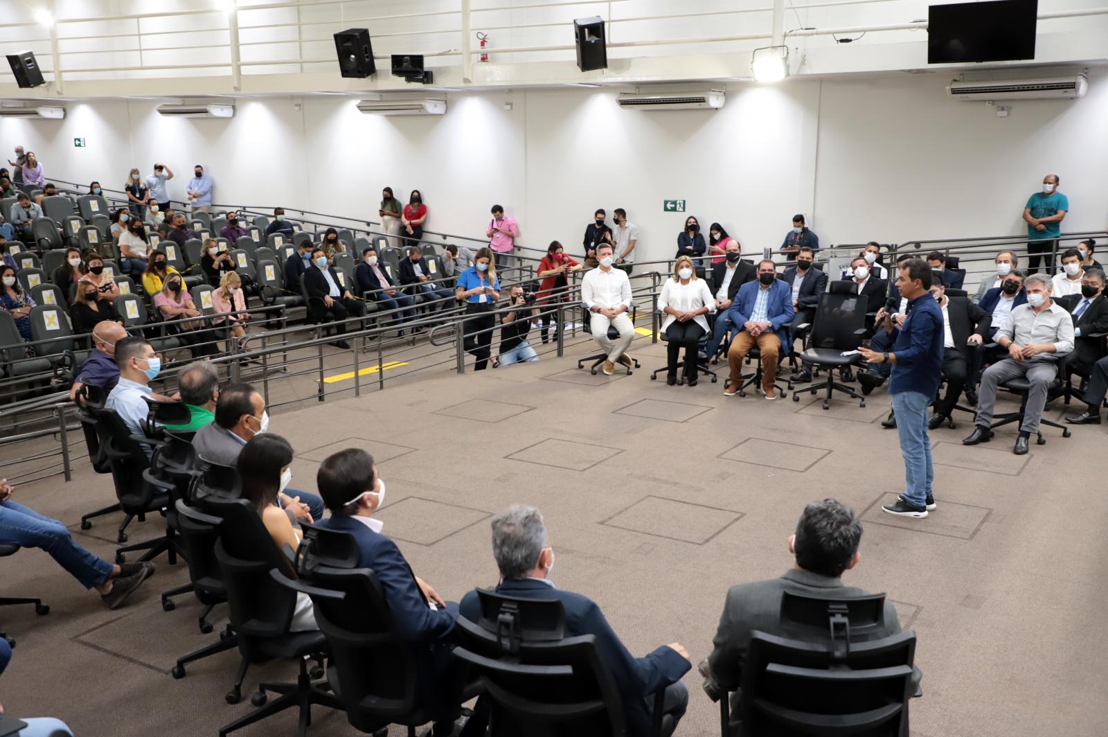 Na Câmara, Prefeitura lança ações para desenvolvimento econômico e sustentável da Capital.