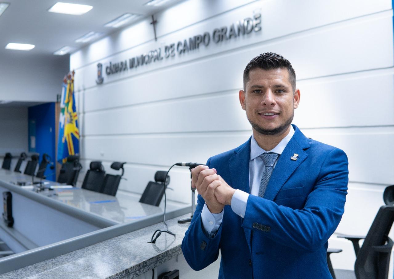 Projeto de Tiago Vargas prevê Sistema de Impressão de Senhas nas Unidades de Saúde da Capital.