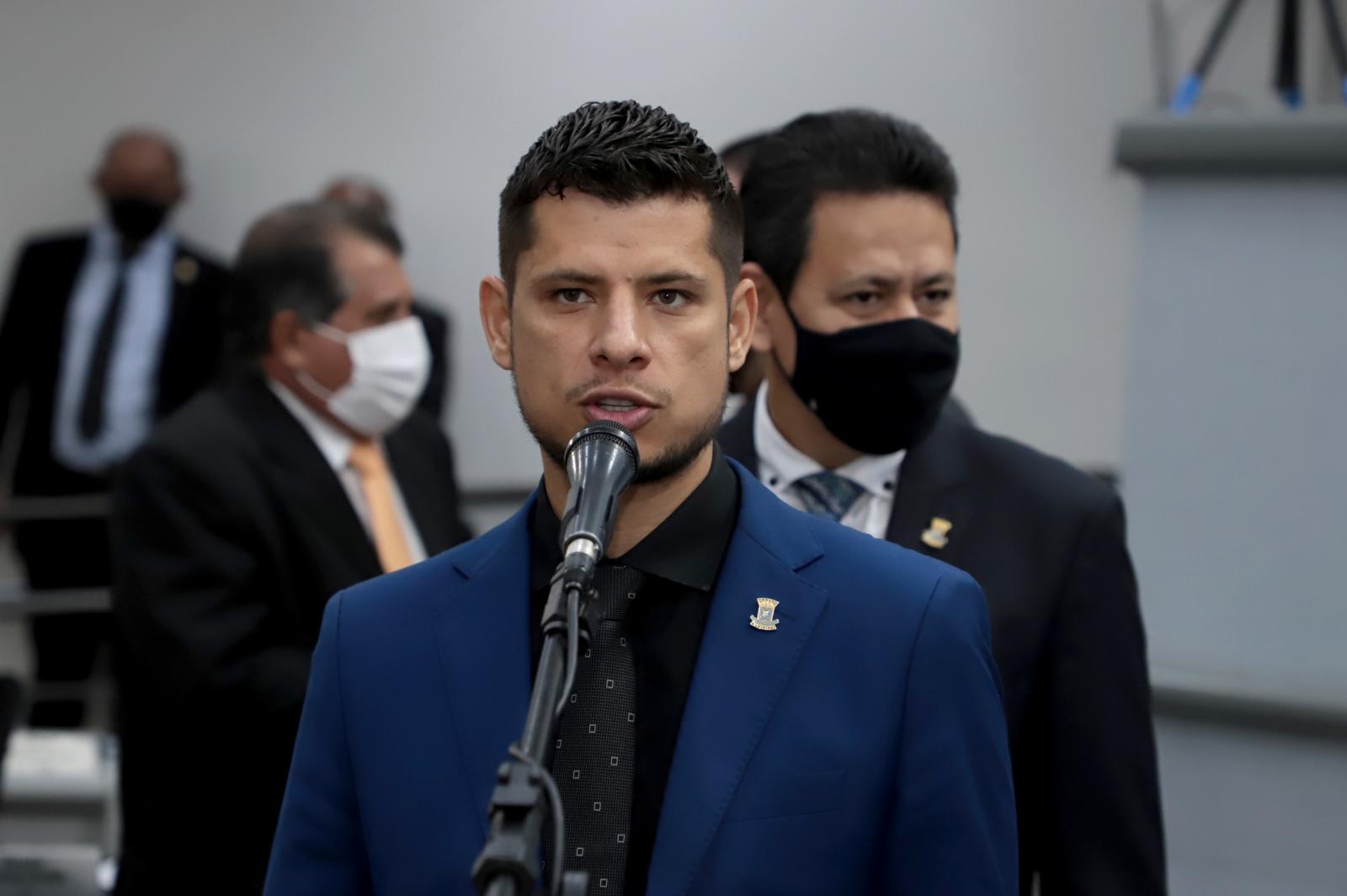 Projeto que prevê a instalação de câmeras no fardamento ou capacete dos agentes da GCM tramita na Câmara.