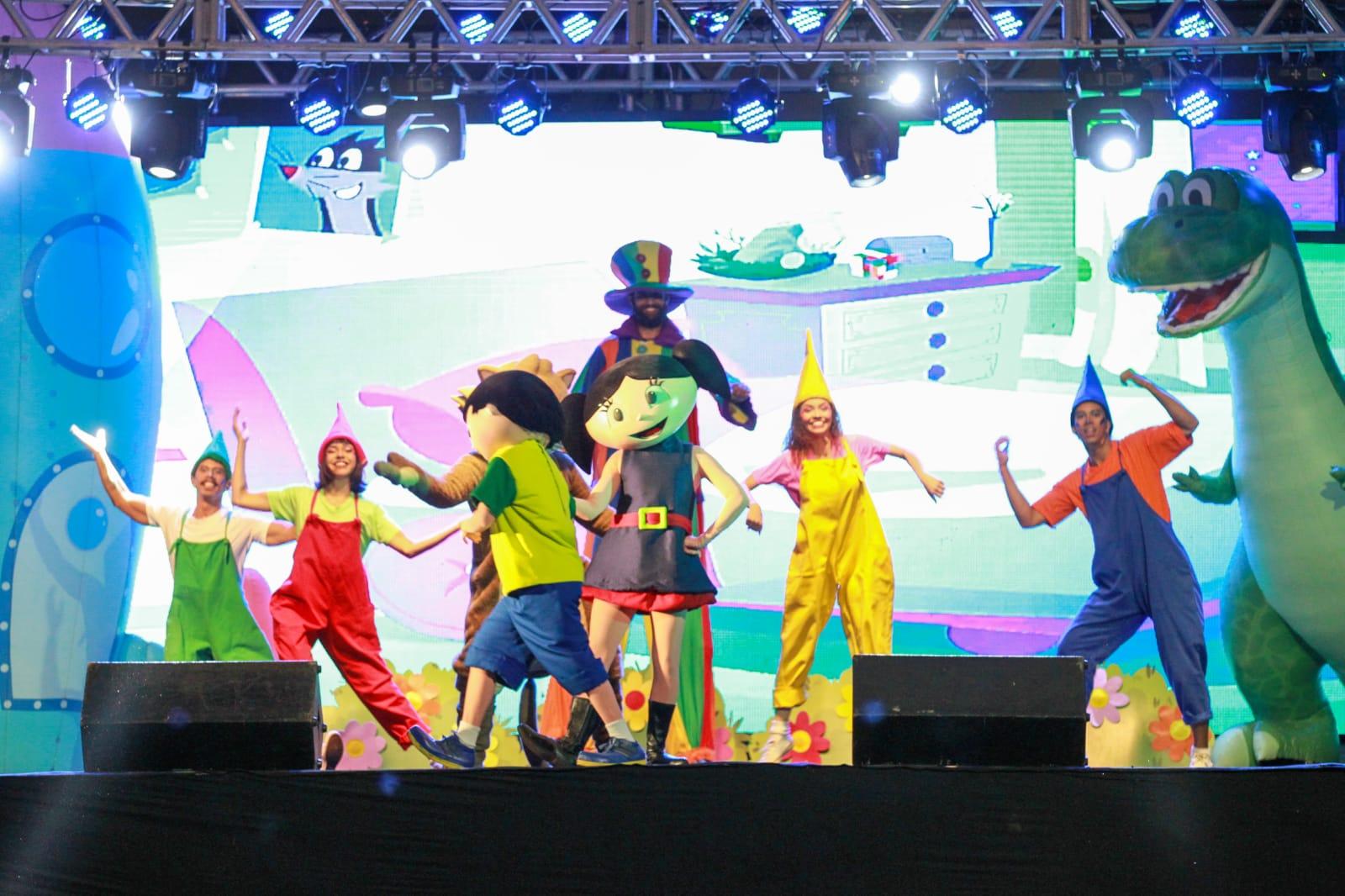 PREFEITURA ENTREGA PRIMEIRA ETAPA DA REQUALIFICAÇÃO DO CENTRO.